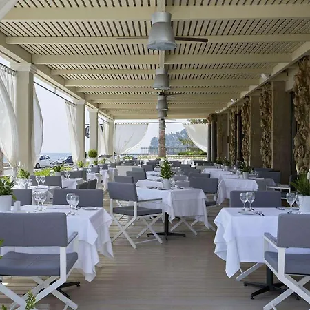 Mon Repos Palace - Adults Only ホテル 4*