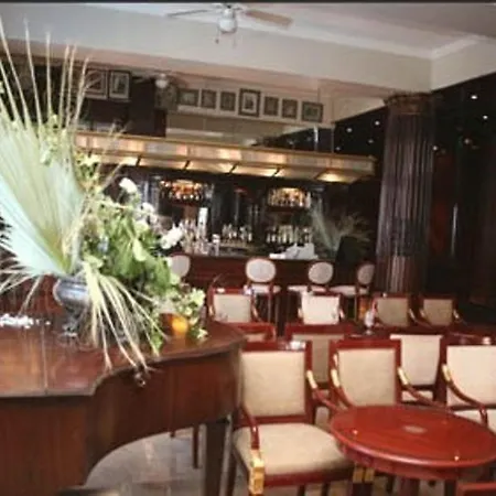 Mon Repos Palace - Adults Only ホテル