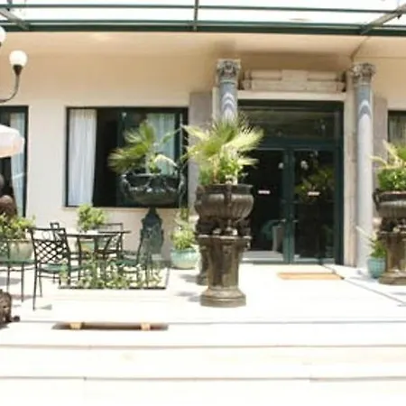 ホテル Mon Repos Palace - Adults Only 4*