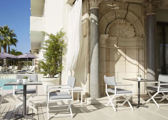 Mon Repos Palace - Adults Only Hotel